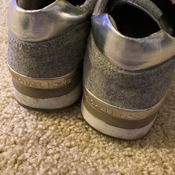 Michael Kors Allie Trainer Sneakers | Size 9 - Picture 4 of 5